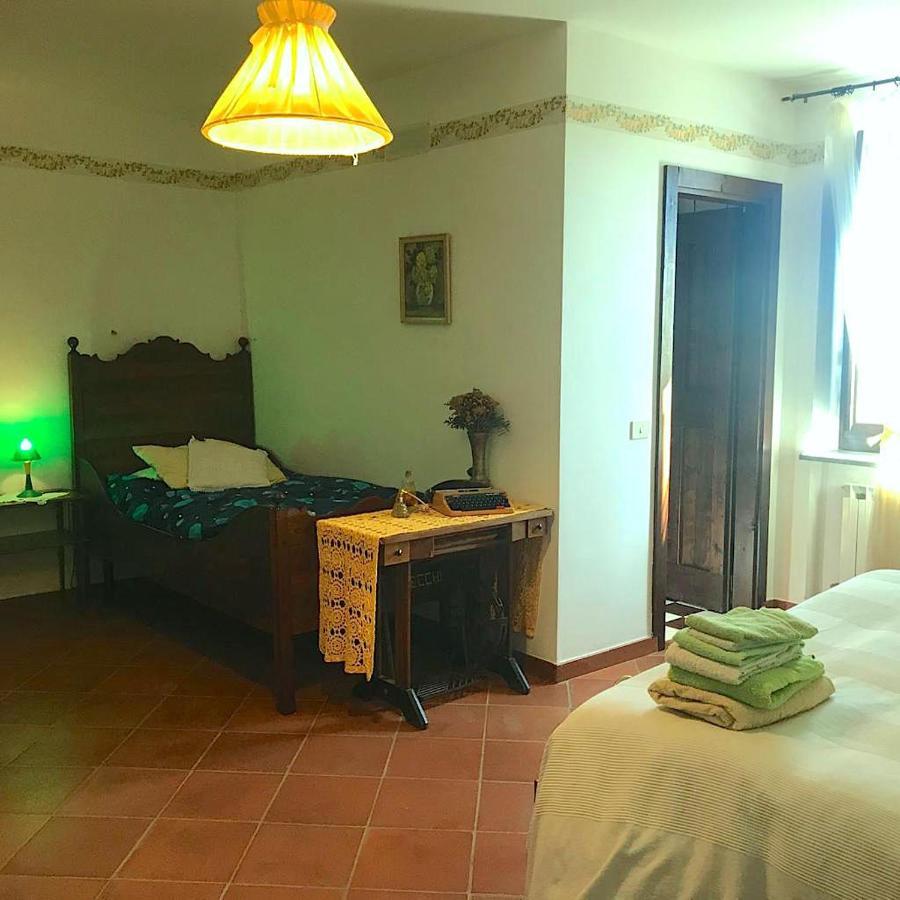 Hotel I Poggetti Castel Giorgio Exterior foto